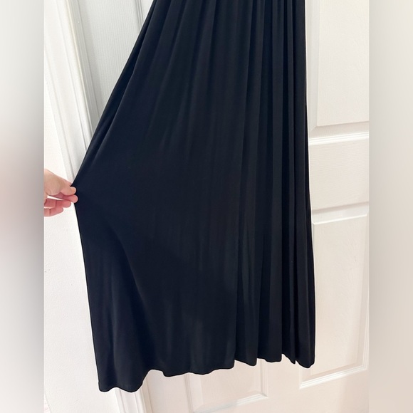 Moda International Pleated Tie Waist Boho Jersey Knit Maxi Dress Black sz Small - Picture 12 of 16